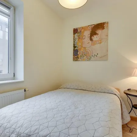 Kameralny Victus Z Balkonem By Renters Apartment Sopot